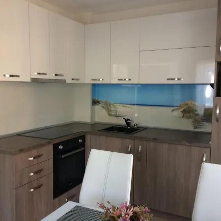 Apartamento мони