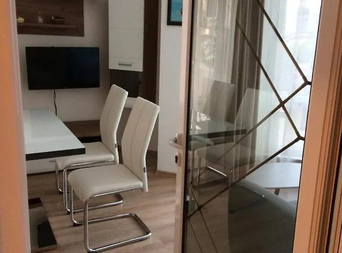 мони Appartement